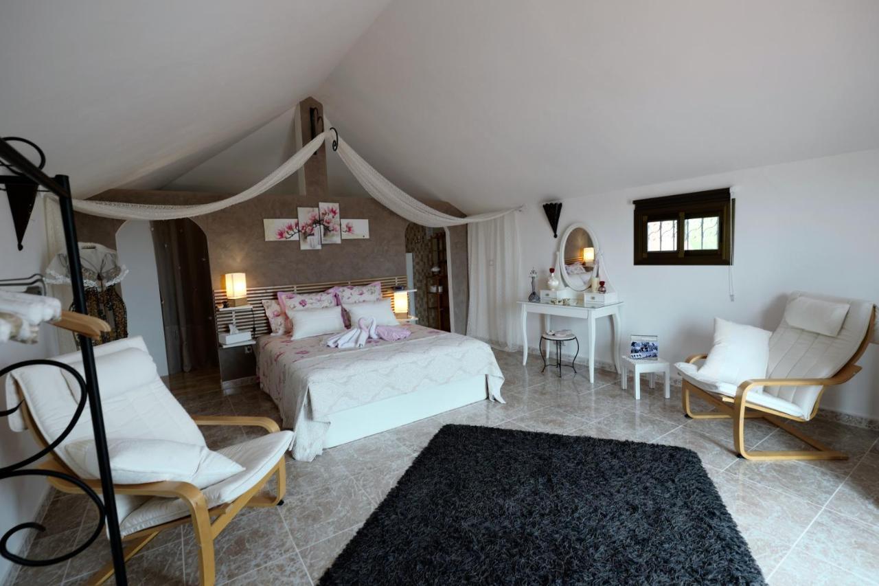Casa Martinez Studios & Chambre D'Hotes A 3 Kms De Montserrat Valencia Montroy Luaran gambar